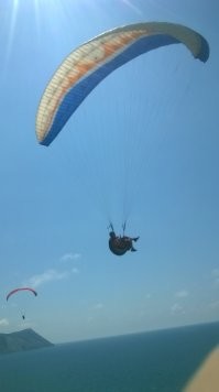 Практически каждый год там. Просто друзья живут ) 
Городок маленький, скучноватый, но для отдыха мне именно это и надо, чисто вино-море-пляж.
Нравится всё, кроме местных жителей. Снобизм зашкаливает. Но у меня уже есть постоянные места где меня узнают и улыбаются не резиновой улыбкой при встрече )