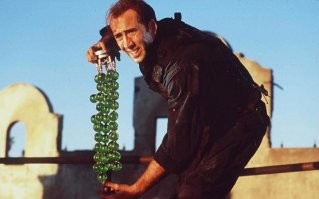 эти?их главное в рот не брать и не раскусывать)