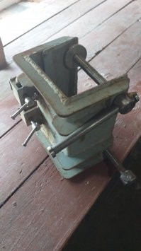 Нашел в гараже. Что это? К чему приспособить?