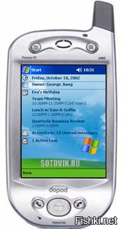 С апреля 2002 года HTC производила карманные персональные компьютеры под управлением Windows Mobile. Первым был HTC Wallaby с процессором Intel StrongARM 206 МГц, 32 МБ оперативной и таким же количеством флеш-памяти, поддержкой MMC и SD карт, TFT-дисплеем 3,5 дюйма с разрешением 240х320 точек… Операционная система   Microsoft Pocket PC 2002 Phone Edition.