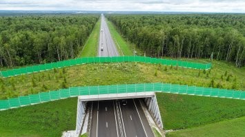 А у нас тоже есть. На М3. В калужской области. Фото не мое. И людям польза и природе.