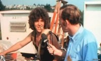 Оскар 1971г за документалку. «Вудсток», подзаголовок «3 дня мира и музыки», Мартин Скорсезе был в команде монтажеров фильма.


"Штурмуя Вудсток" худ. фильм 2009г


Майкл Лэнг - организатор всего того самого...