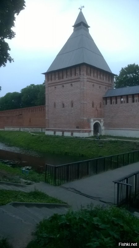 Смоленская крепостная стена - ожерелье Земли Русской