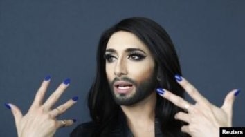 Вас как-будто в 90х в бункер заперли и связь с внешним миром сильно ограничили