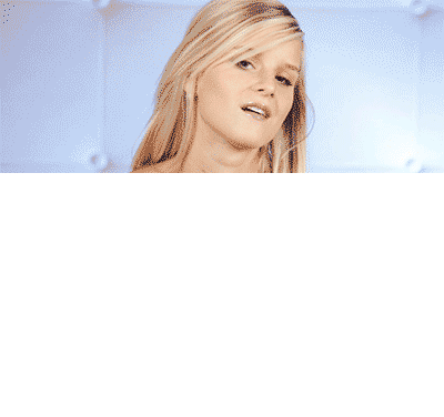 Лучше уж сиськи пусть загружаются!