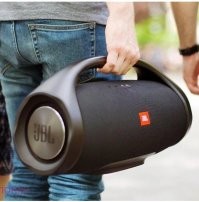 Городской олень, круглосуточный.