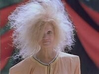 Размышления молодежи 1988 года о косметике