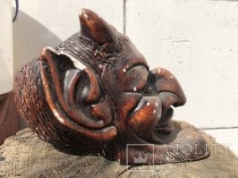 Вот эту пепельницу до сих пор боюсь.