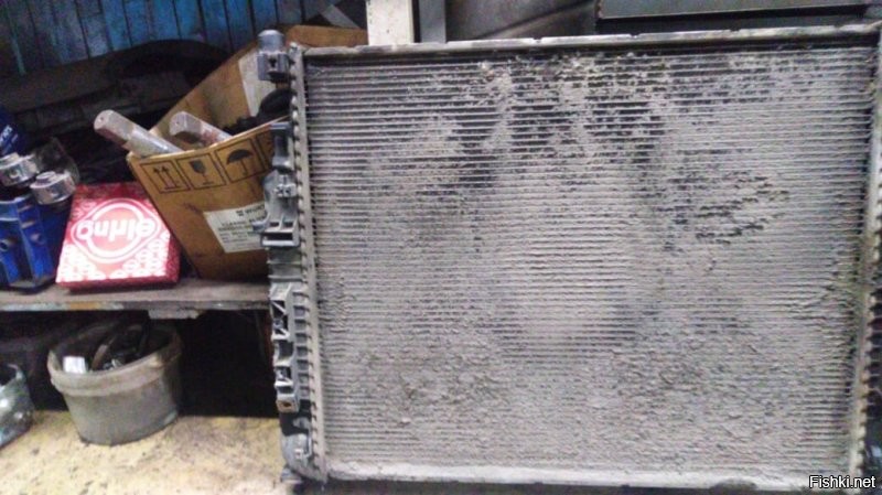 Нипанятнааааа...  
То ли дело у меня - сразу видно, что термостат  поломался