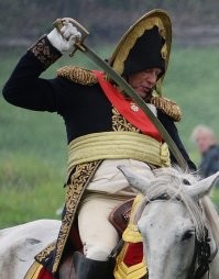 А что, Наполеон с орудием расчленения не приехал?