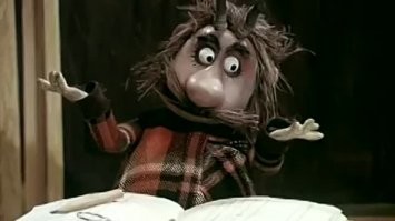 Всё было бы очень смешно, многие из нас в детстве пасли коровьи стада в селах (во насилие то было над детьми), многие даже за деньги, но только в год, на нашей планете, от коров погибает людей в 4 раза больше чем от акул. Так, что когда на тебя несётся перепуганное существо большой массы, обалдевшее от непривычной обстановки, нового места и не знающее куда бежать - это совсем не смешно.