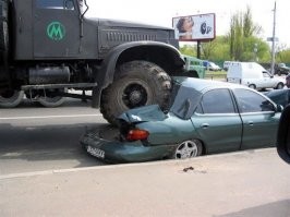 Авария дня. Пьяный автомобилист столкнулся с КамАЗом в Марий Эл