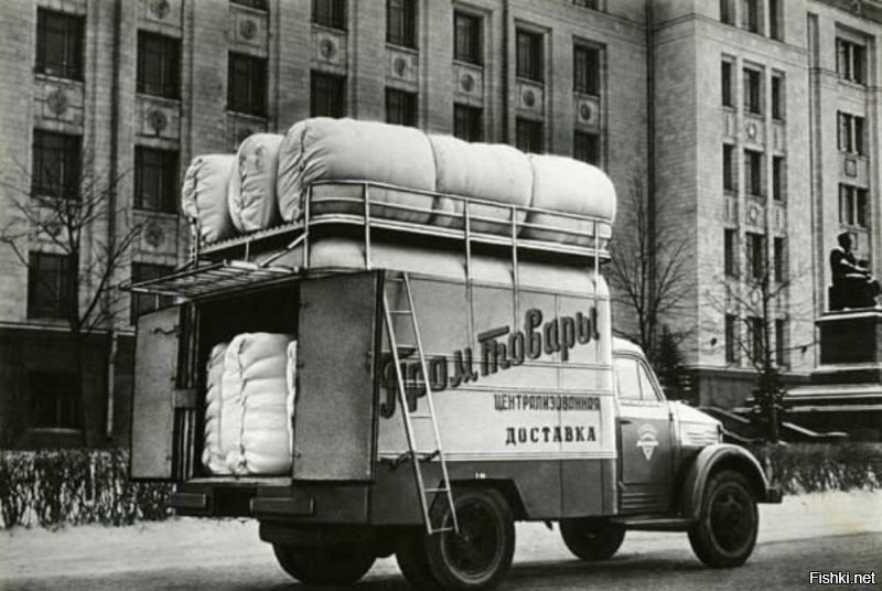 данная машинка - это просто классика !!!
..... я уж не стал выкладывать , а вот миниатюру , увы , найти не могу .