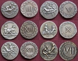 Знали не только толк в фигуре, но и как с толком использовать эту фигуру....