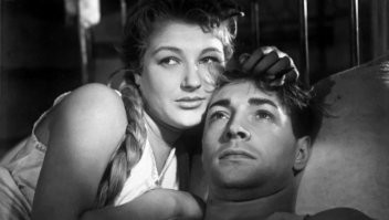 Вячеслав Тихонов