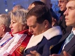 И че? Сейчас тоже есть животные, которые легко впадают в спячку.