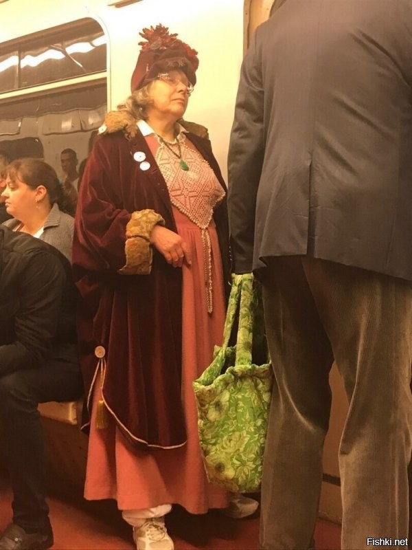 Модники из московского метро, встречи с которыми невозможно забыть