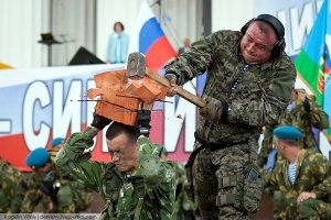 Шаолинь иоптыть... У нас 2 августа тоже сплошной Шаолинь.