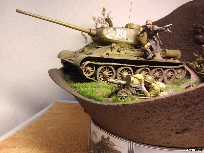 Очень красиво!
Я тоже выложу. Автор работы Сергей Жардецкий.