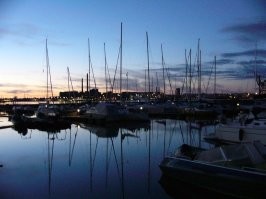 обычно Джерси ). и в РФ потом не войти, согласен, что в РФ на яхте делать нечего, нет ни инфраструктуры, да и ходить особо не куда, практически все знакомые купившие яхты, после двух сезонов в РФ перегоняют в Финляндию, там и стоянки дешевле, и зимнее хранение, и постоянные любительские гонки и просто есть возможность найти стоянку на ночь у берега. но я свою таможил, не у всех получается всё время мотаться, да и вирус - границы закрыты