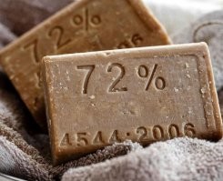 если сношаться в гордом одиночестве, то руки нужно мыть перед сношением