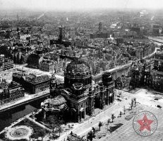 Ну, планы и макеты - это хорошо, но как на самом деле всё пойдёт - ещё 2 раза посмотреть надо. Где-то денег не хватит, где-то материалы и технологии не позволяют воплотить мысль дизайнера, где-то прилетят самолёты и объяснят, что архитектура- архитектурой, а война-войной. Всякое бывает.