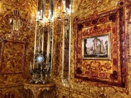 пока нет китайцев рекомендую посетить. В августе - никаких проблем