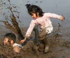 16 красноречивых снимков, которые многое могут рассказать о родительстве