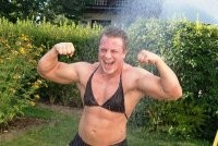 И это тоже женщина.