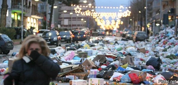 А ура Либералы видят на западе только хорошее не замечая плохого. Но ура патриоты радеют за свою страну. А ура либералы за чужую.  Мы у же поняли к какой каторге ты относишься. 
Гавно в Европе
Франция

Испания

Италия

Англия

Германия

Израиль

Это еще нет фото из США, вот где помойка так помойка.