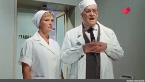 Сменить украинскую власть на нормальную.