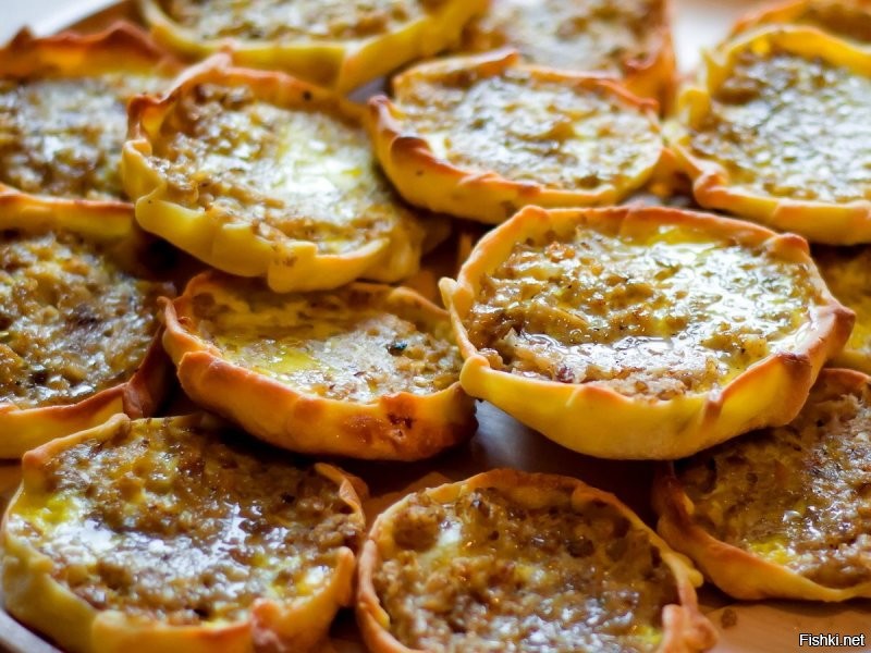 Перепечи - это удмуртские пироги. Начинка самая разная. Лучче домашние...