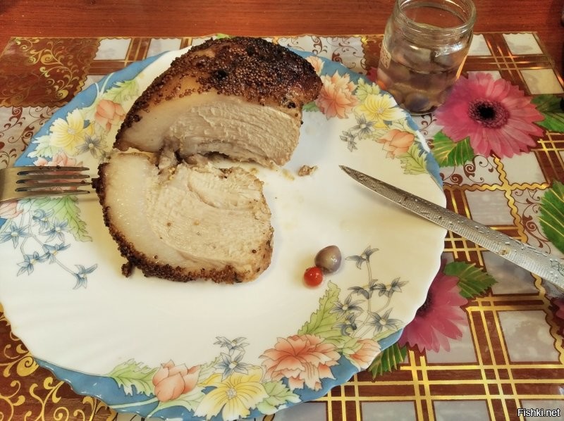 мясо у меня есть... пирожки с капустой люблю... и с луком и яйцом еще...