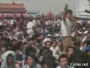 А вот и китайский пример на ту же тему.
После него Китай пошел дальше, и сейчас - самое промышленно развитое государство в мире.
А мог бы - как Украина. Натянуть себе на уши чужую жопу, и сидеть в ней, "по самые уши в дерьме".
И СССР тогда шел дальше.
И был второй державой в мире.
.
А потом пришел предатель Горбачев, и просрал великую страну, которую сам не создавал, и не поднимал.
Где сейчас Китай ?
Где Украина ?
А ведь 40% высокотехнологичной промышленности СССР было на Украине.
И Бнлоруссия нынче - такая же фигня.
Такшта - ПУСТЬ БУДЕТ ФИЛЬМ
США вон - не жеманничают.
Водометы, резиновые пули, слезоточивый газ.
Сильно прижмет - и армию введут.
не зассут.
Ибо отлично знают, что придет дальше..... сами же режиссируют это 70 лет....