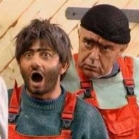 В Москве на девушку с потолка упал строитель