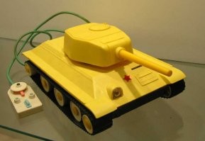 У меня такой был . На двух квадратных батарейках.