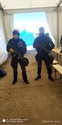 Фото с обеда, тут хотя бы лицо есть ))