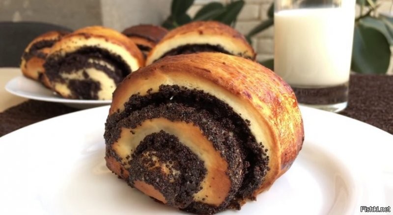 Так и запишем.
Булочка с огурцами.