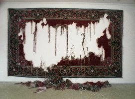 А это,как я понимаю,работа "художника"...Не скажу,что красиво,но символично