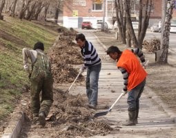 "Там они выполняли грязную работу, не требующую высокой квалификации, например, рыли ямы и траншеи и переносили тяжести." - предлагаю таджиков переименовать в бобылей.