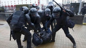 Минск, 1996 год...
А вот Минск, 2020 год (