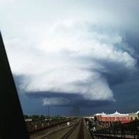 Это по ходу смерч, в штате Вайоминг.