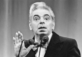 за Альбертов сейчас обидно стало)))