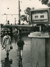 На ЖД часто применяли перекидывающиеся табло