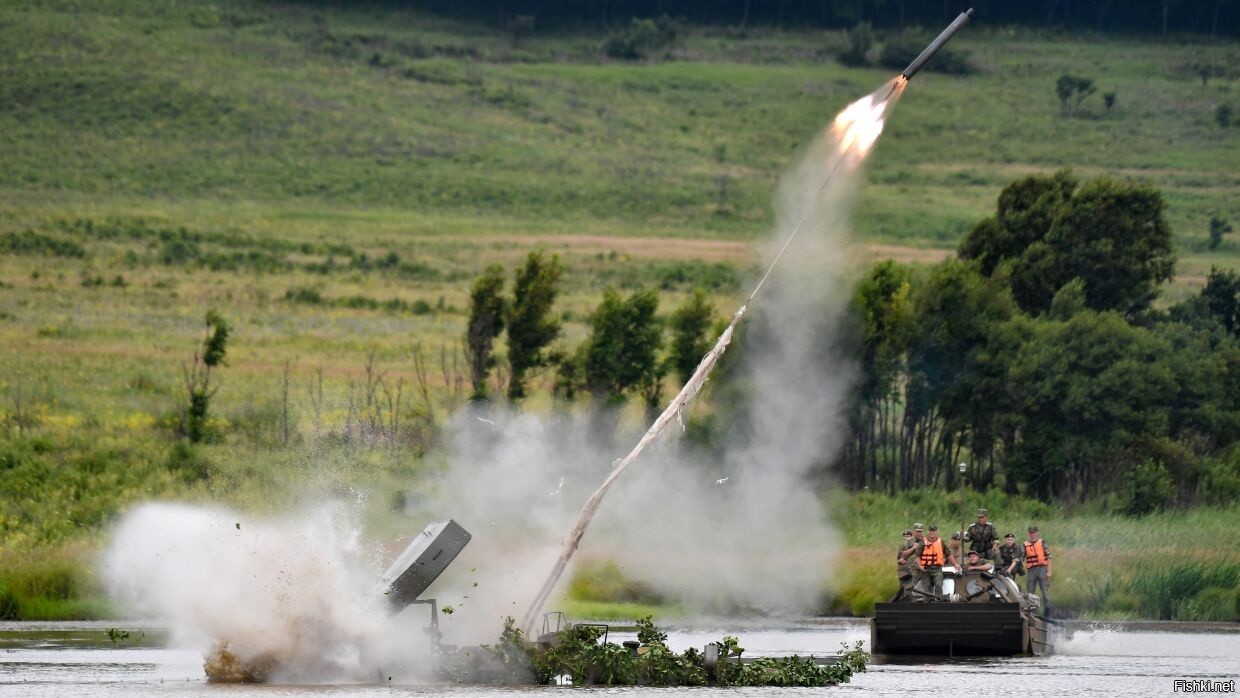 Ур горыныч. Машина разминирования змей Горыныч ур-77. Ур-77 метеорит змей Горыныч. Sistema razminirowaniya ur 77 zmei Gorinich. Ур-77 «змей Горыныч» дальность.