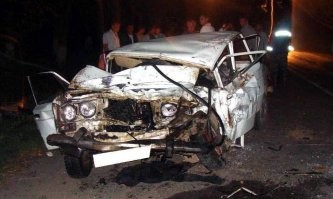Так вот что это за дебил по ночам с прямоточной трубой газует в спальном районе. Продолжим логический ряд...