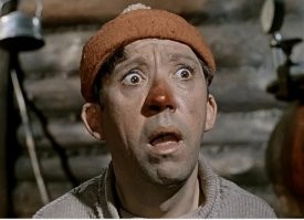 Багровые реки: на винодельне лопнула цистерна с вином