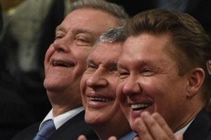 Что стоит за большими премиями больших начальников