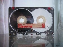 Вот такая с Маяком 233 у меня была. Металлический корпус