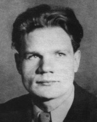 Михаил Пуговкин